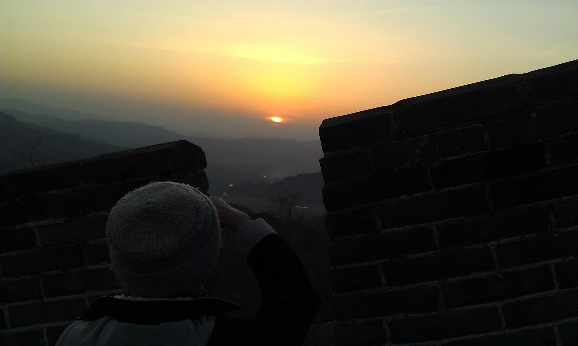 Walk the Great Wall in the Golden Hours — travel photographs