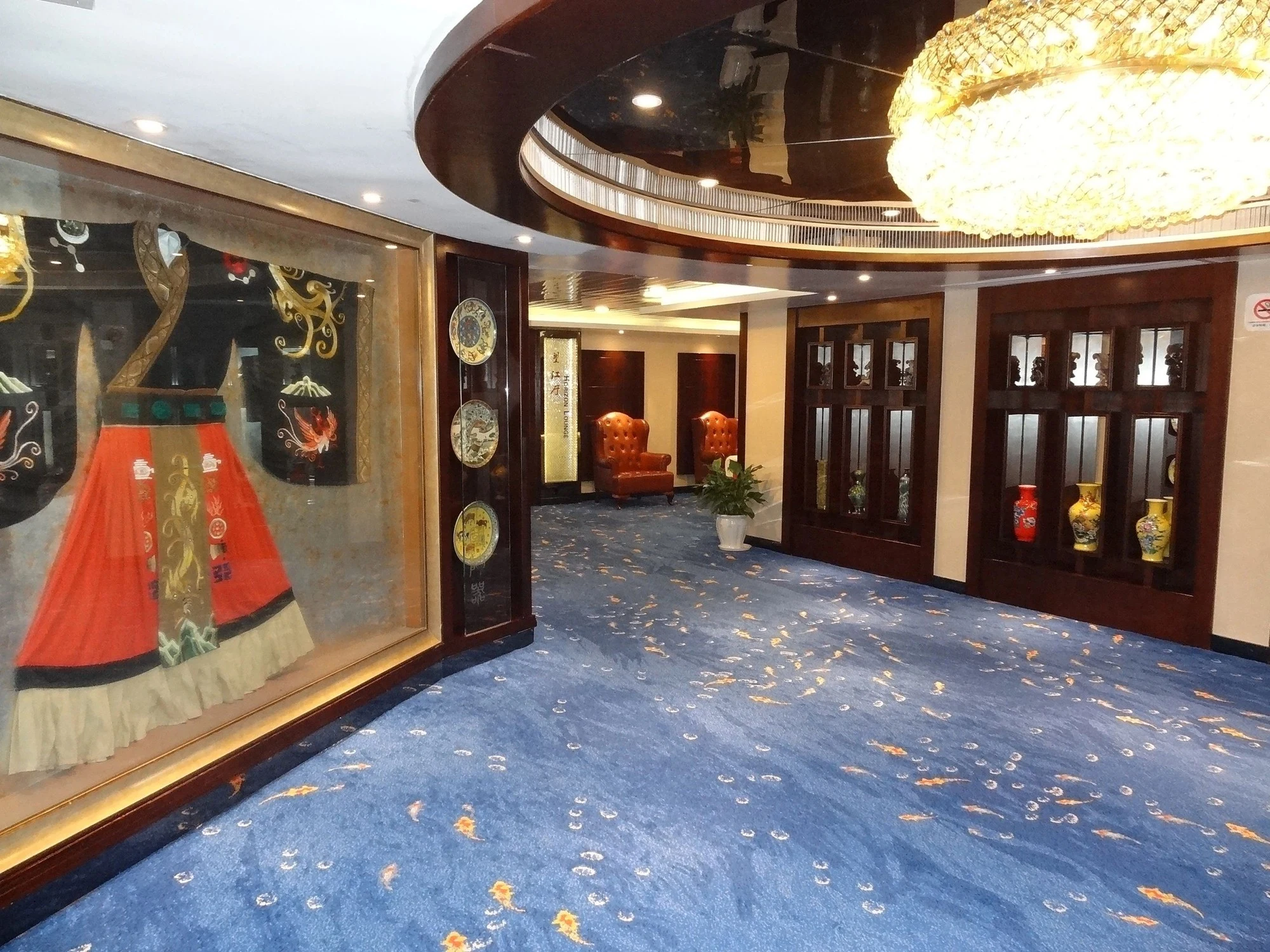 Aboard Victoria Jenna on the Yangtze River — travel photographs