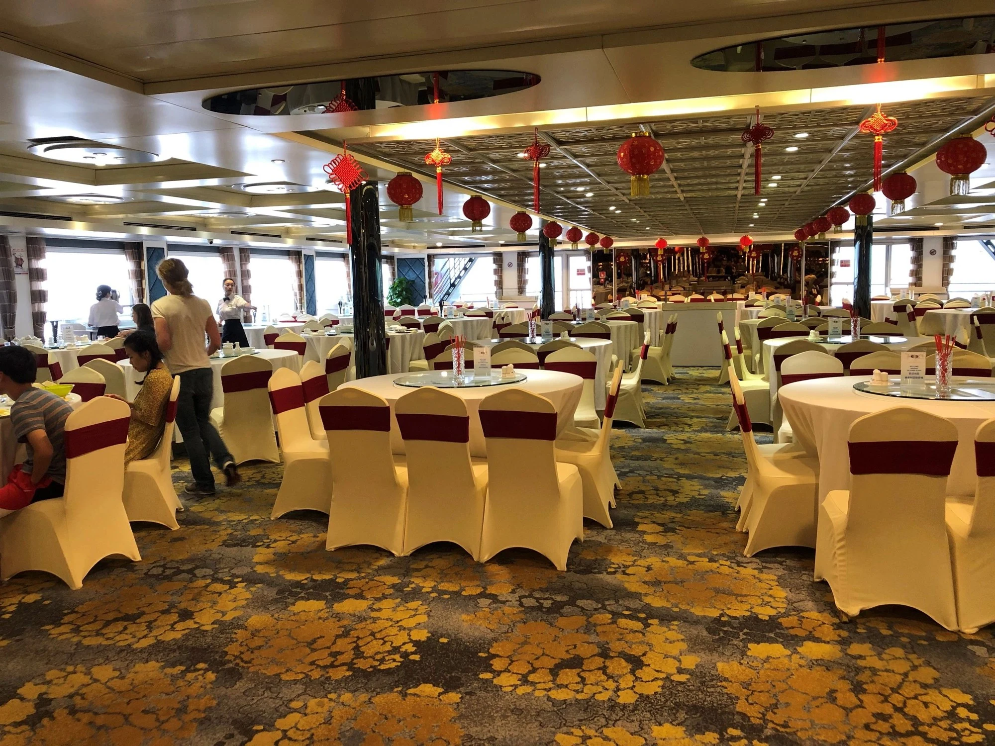 Aboard Victoria Jenna on the Yangtze River — travel photographs