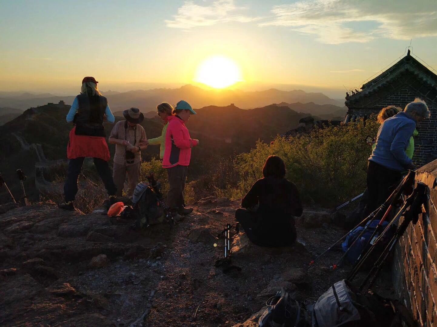 Walk the Great Wall in the Golden Hours — travel photographs