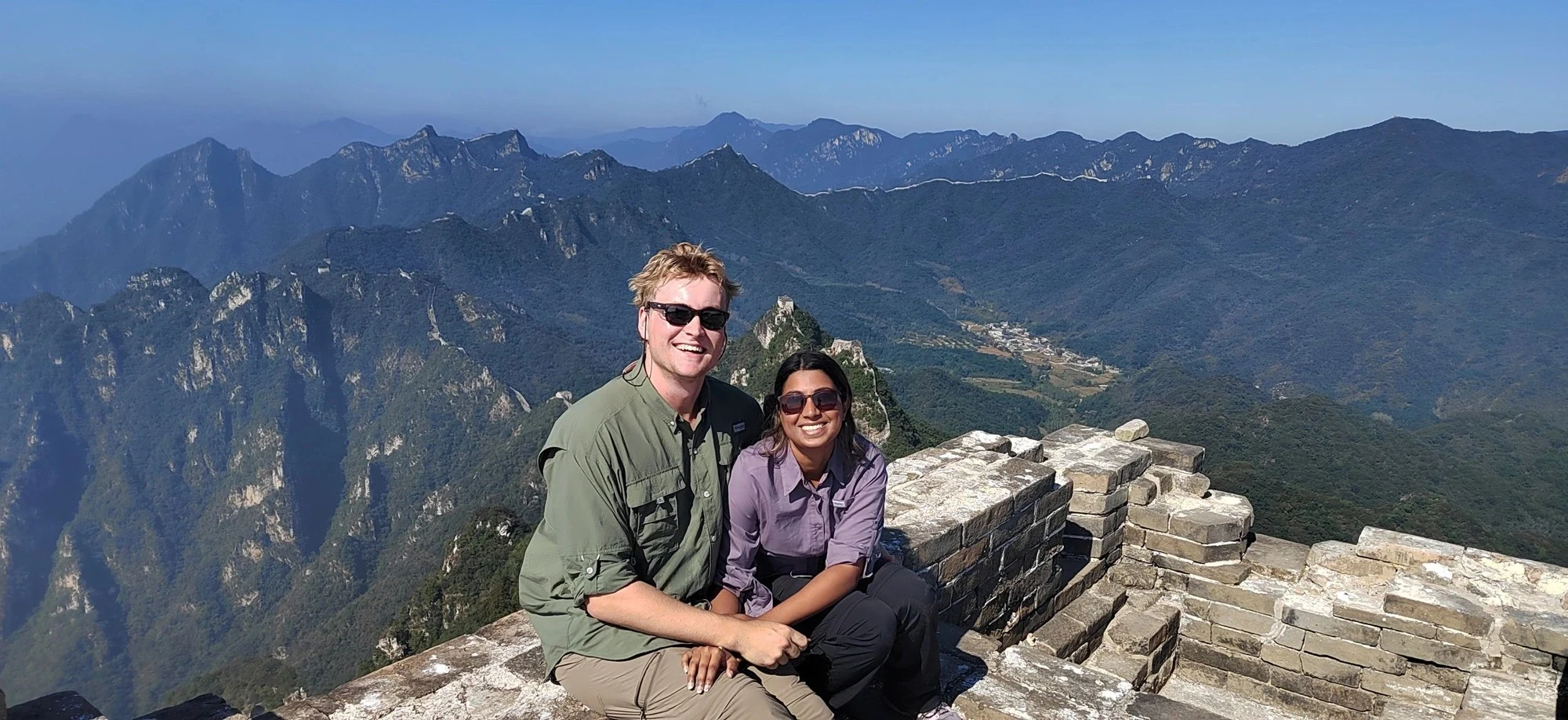 2HB2: A challenge made for families on the Great Wall at the lakeside
