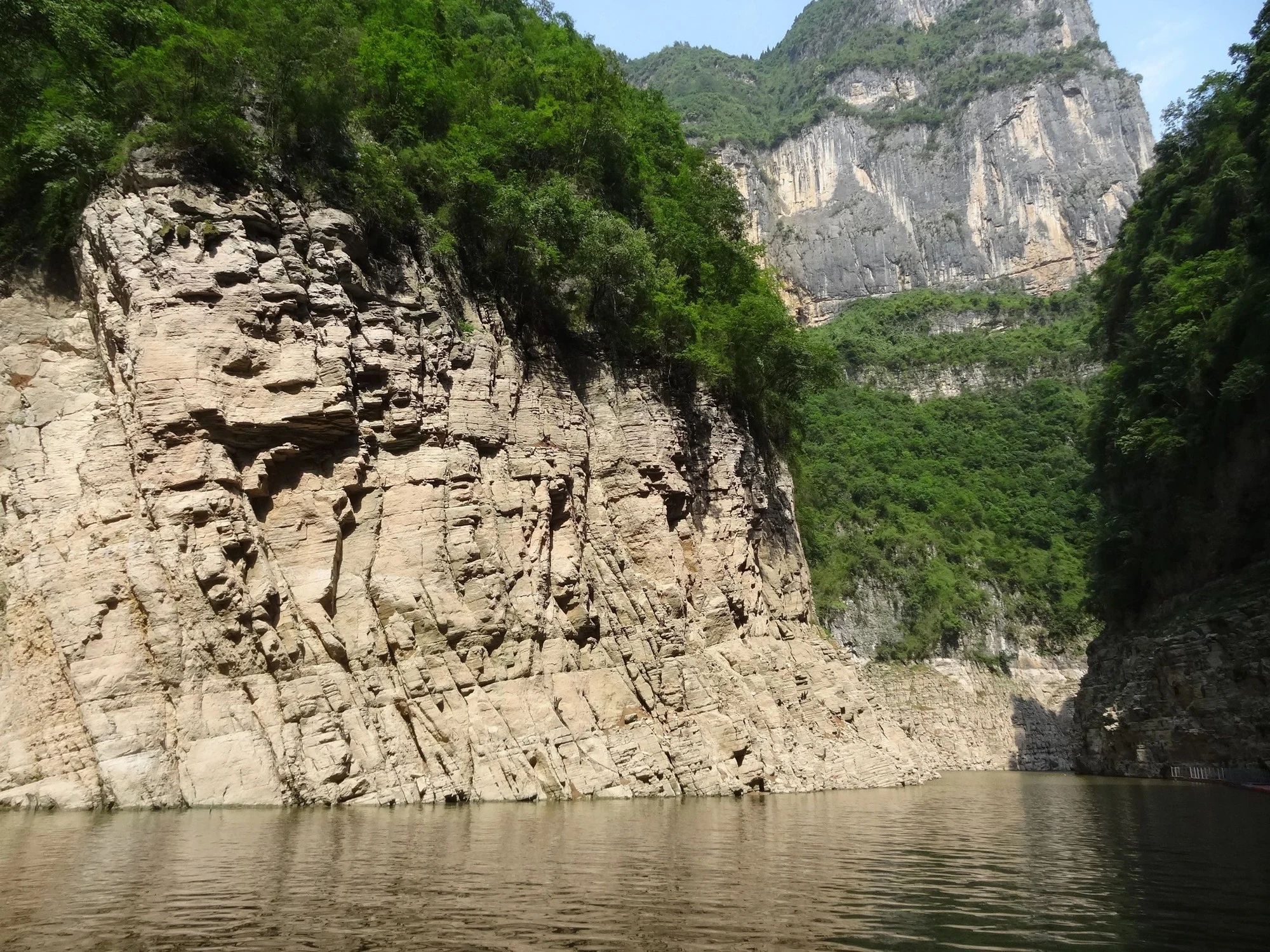 Slow Down for the Yangtze’s Three Gorges — travel photographs