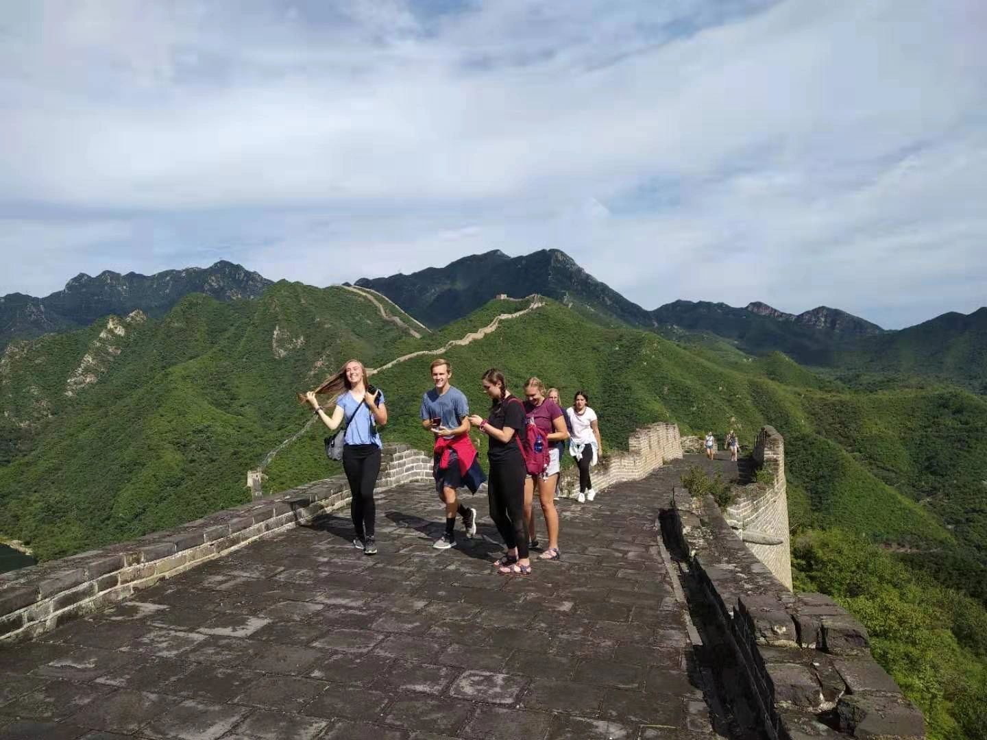 2AE: Battlefield Great Wall Hiking and Lakeside Great Wall Camping